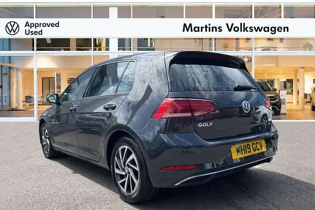 Used VW Golf VII Match 130 HP (95 kW) 2019 Grey Hatchback