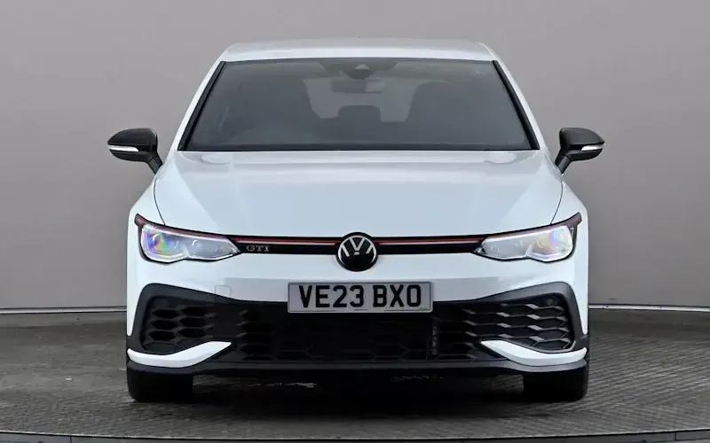 Used VW Golf VIII GTI Clubsport 300 HP (220 kW) 2023 White Hatchback