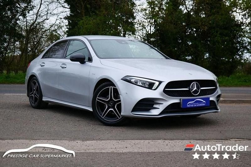 Used Mercedes A200 Executive 163 HP (119 kW) 2021 Silver Sedan
