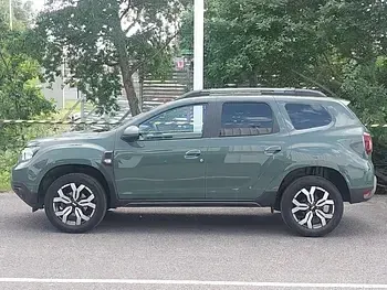 Used Dacia Duster Journey 129 HP (94 kW) 2024 Green SUV