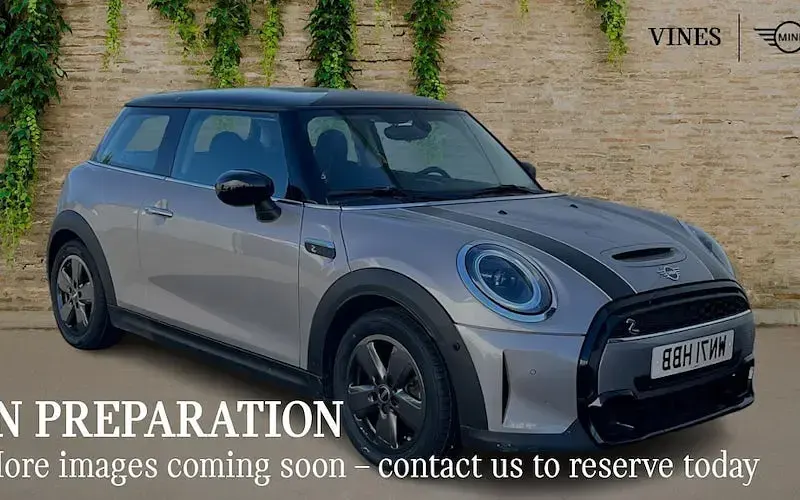 Used Mini Cooper S Classic 178 HP (130 kW) 2021 Hatchback