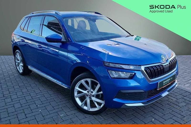 Used Skoda 110 R SE L Executive 81 HP (59 kW) 2023 Race blue metallic Estate