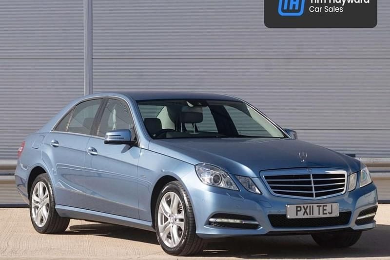 Blue Used 2011 Mercedes E350 Avantgarde Sedan | £5,980 (Fair price) - Image 1/1
