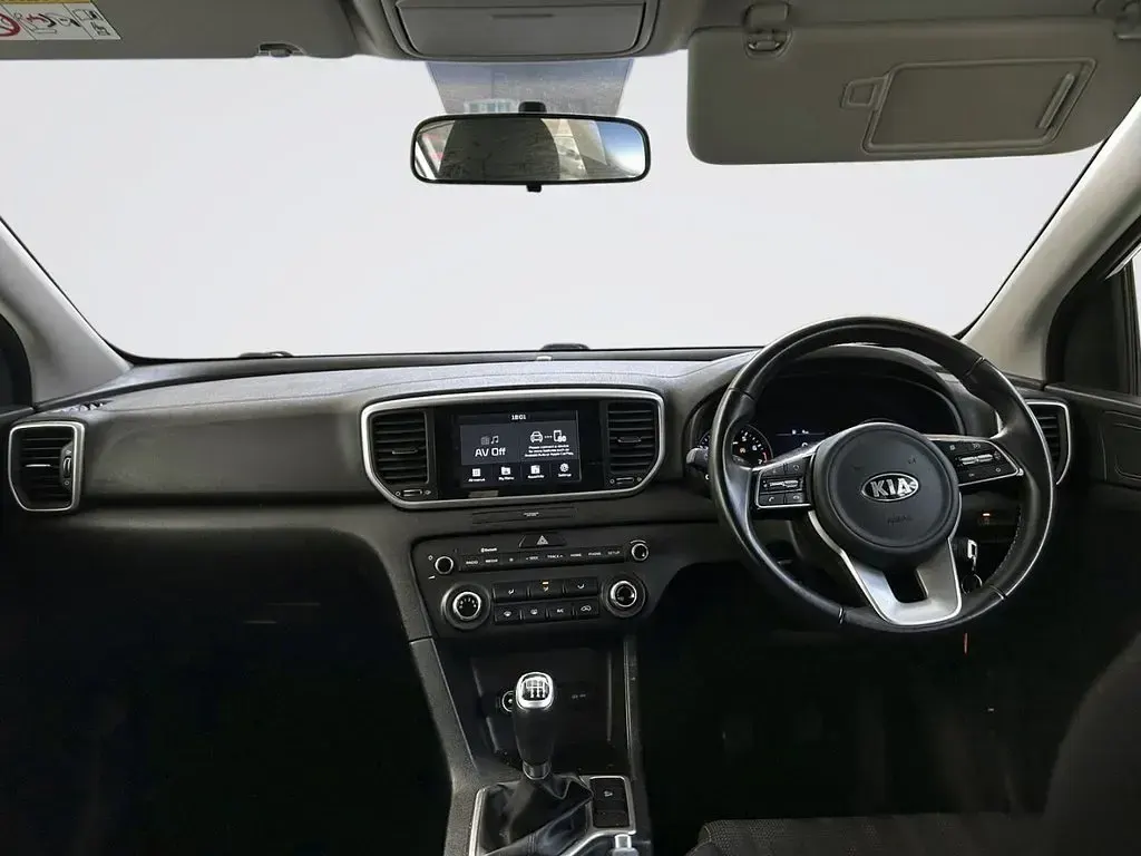 Used Kia Sportage 136 HP (100 kW) 2019 White SUV