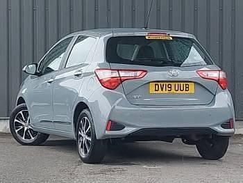Used Toyota Yaris 111 HP (81 kW) 2019 Grey Hatchback