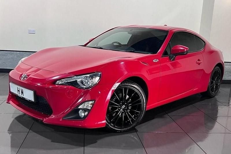 Red Used 2016 Toyota GT86 GT Coupe | £12,295 (Good price) - Image 1/1