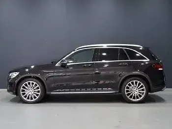 Used Mercedes GLC300 AMG Line Premium 245 HP (180 kW) 2021 Black SUV