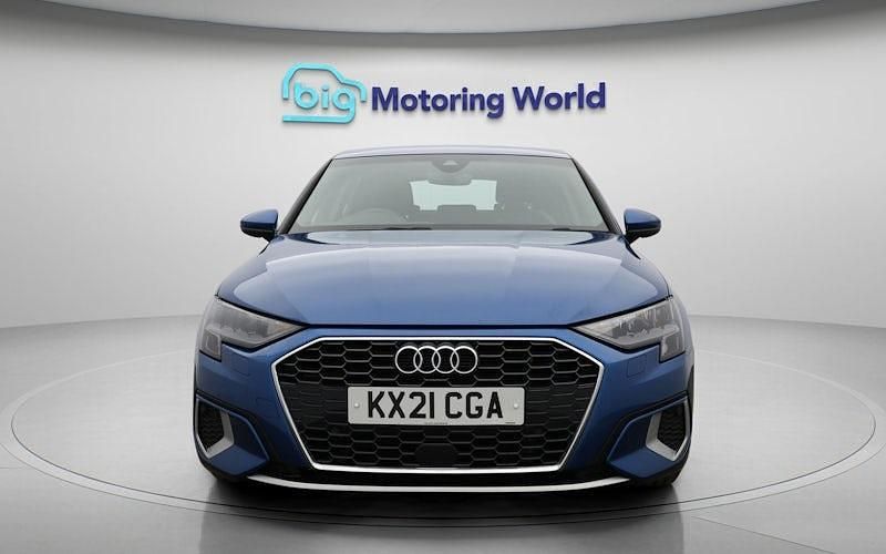 Used Audi A3 Sportback e-tron Sport 204 HP (150 kW) 2025 Hatchback