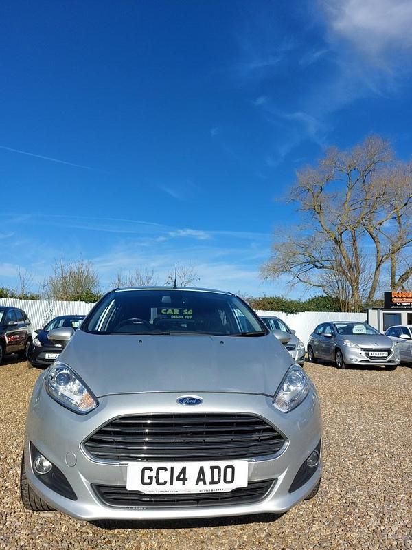 Used Ford Fiesta Titanium 2014 Silver Hatchback