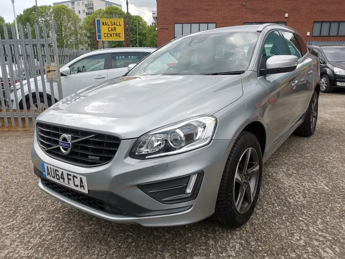 Used Volvo XC60 SE 161 HP (118 kW) 2015 Silver SUV