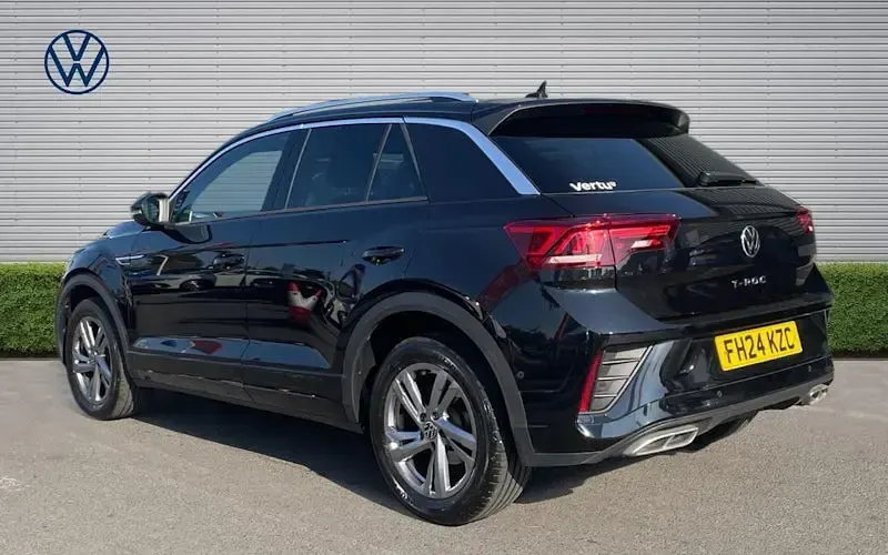 Used VW T-Roc R-line 150 HP (110 kW) 2024 Black SUV