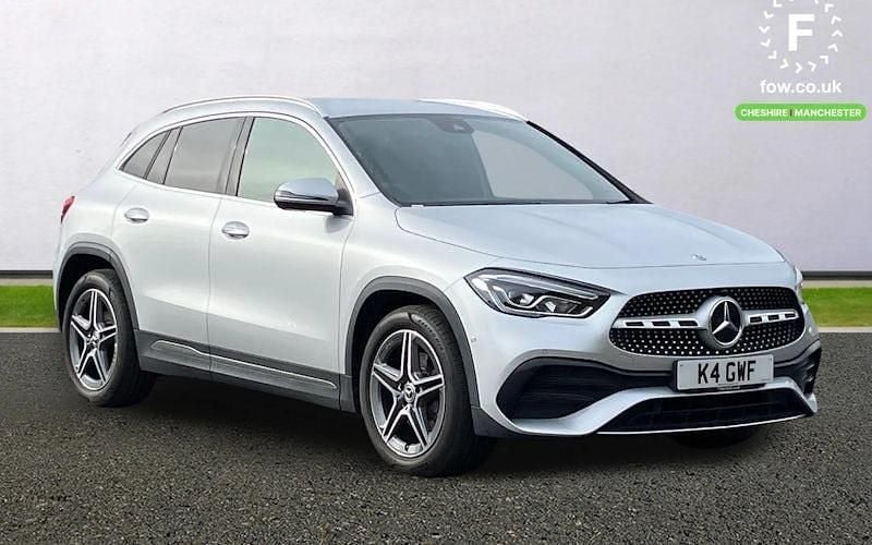 Used Mercedes GLA180 AMG Line Premium 136 HP (100 kW) 2022 Silver SUV