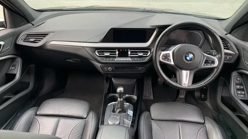 Used BMW 118 M Sport 138 HP (101 kW) 2020 Grey Hatchback