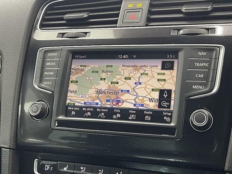 Used VW Golf VII GTD 150 HP (110 kW) 2016 Red Hatchback