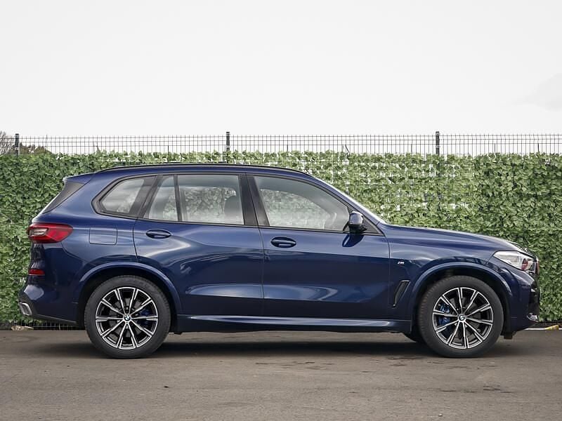 Used BMW X5 M Sport 335 HP (246 kW) 2022 Blue SUV