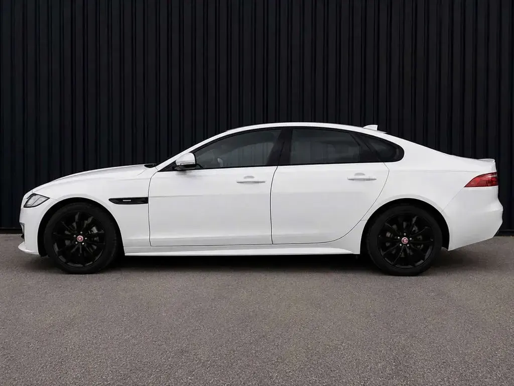 Used Jaguar XF R-Sport 2015 White Sedan