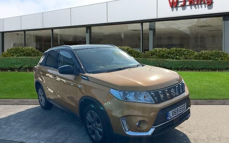 Solar yellow pearl Used 2019 Suzuki Vitara SZ-T SUV | £11,495 (Good price) - Image 1/4
