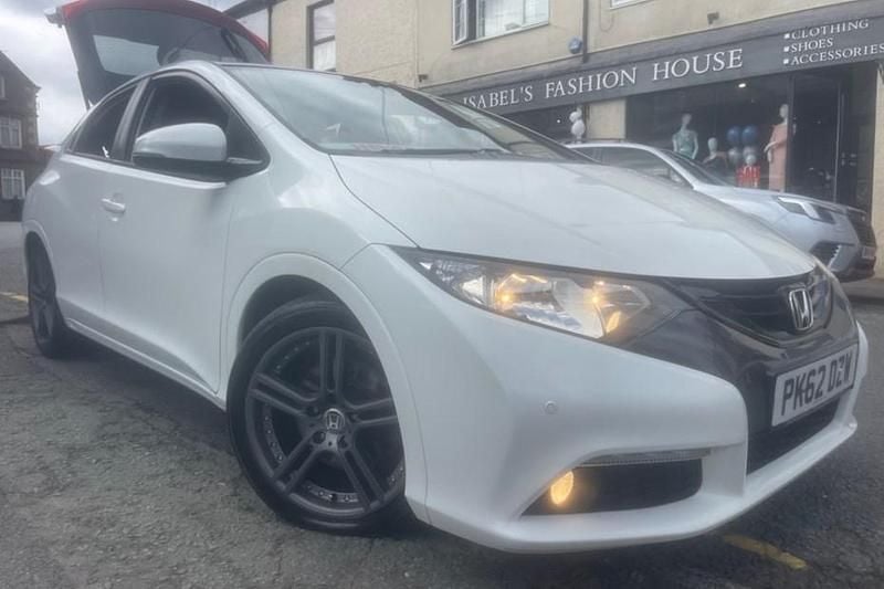 White Used 2012 Honda Civic ES Hatchback | £3,495 (Super price) - Image 1/1