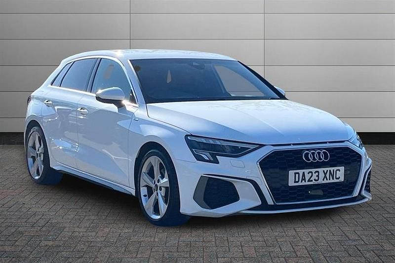 Used Audi A3 S-Line 110 HP (80 kW) 2023 White Sedan