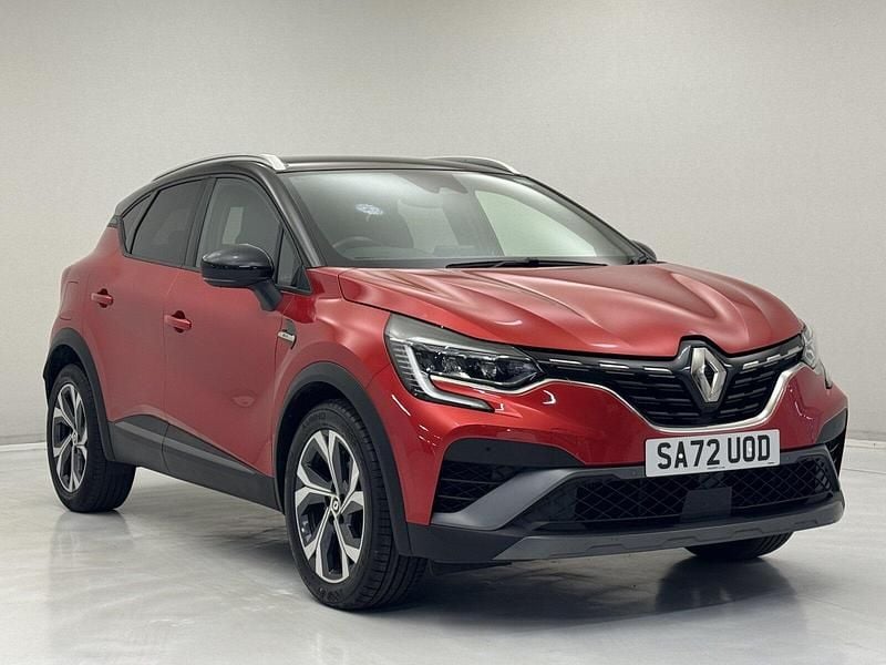 Red/black Used 2022 Renault Captur SUV | £15,450 (Fair price) - Image 1/1