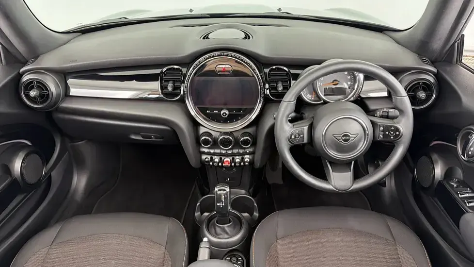 Used Mini Cooper Cabriolet Classic 134 HP (98 kW) 2022 Green Cabriolet