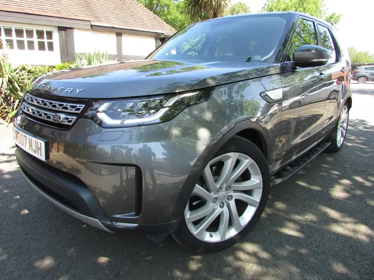 Used Land Rover Discovery 5 HSE Luxury 2017 Grey SUV