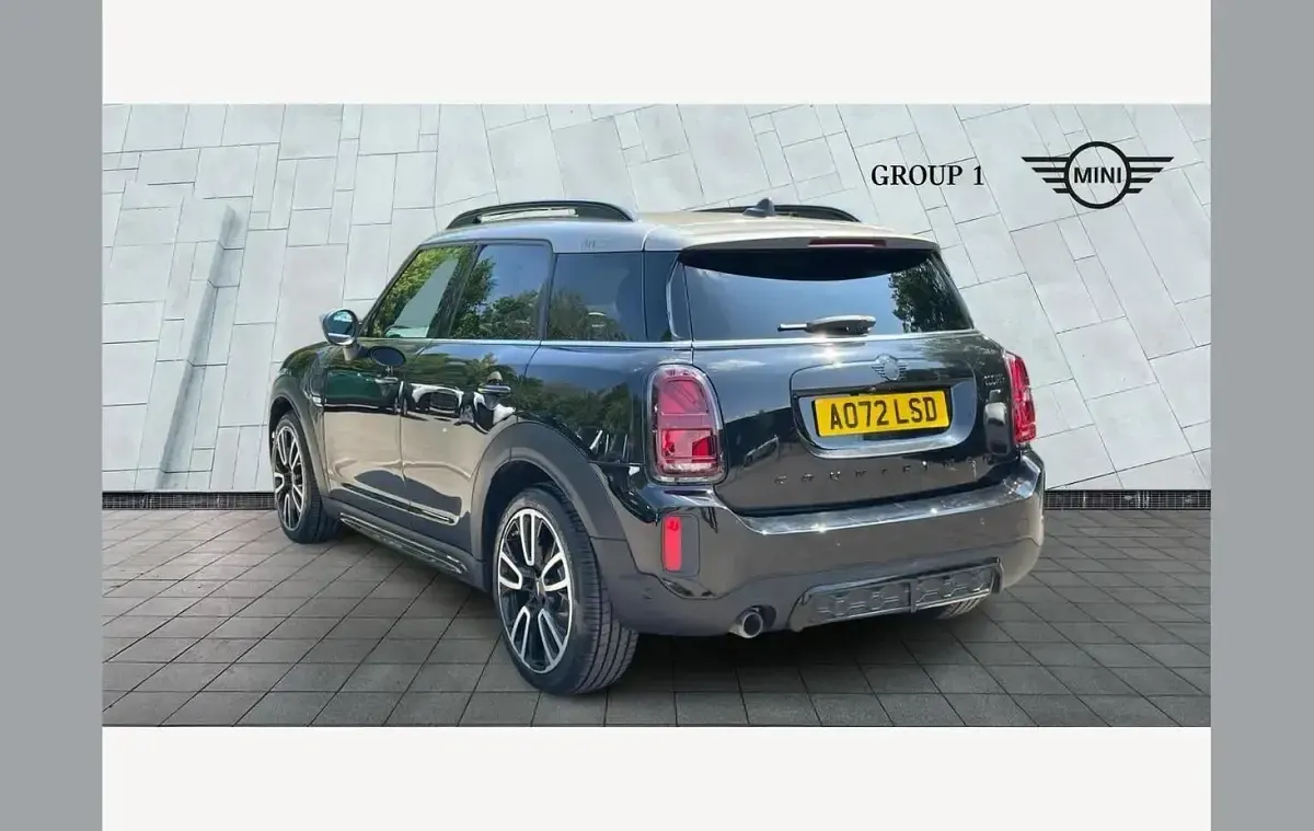Used Mini Cooper Countryman 136 HP (100 kW) 2022 Black SUV