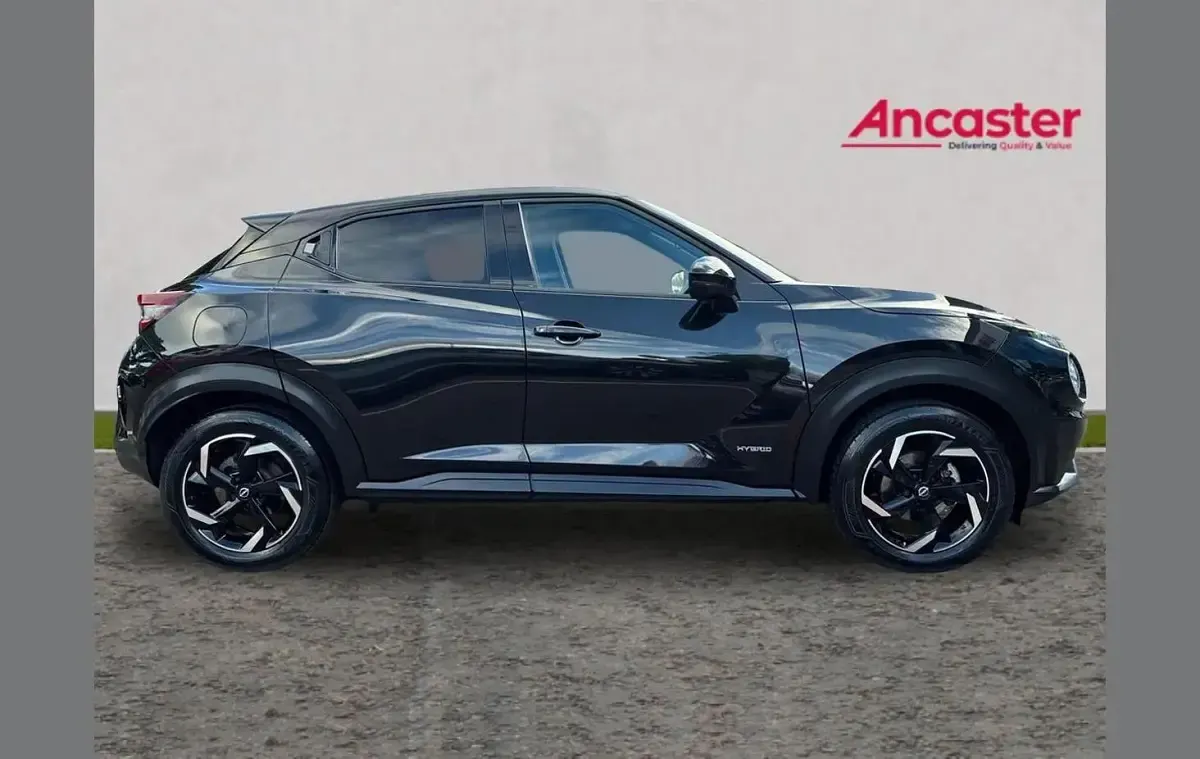 Used Nissan Juke N-Connecta 143 HP (105 kW) 2024 Black SUV