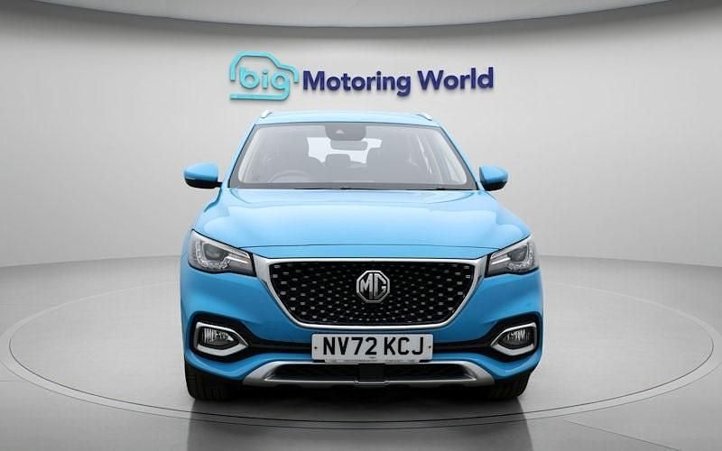 Second-hand MG HS Excite 162 CP (119 kW) 2023 Albastru SUV