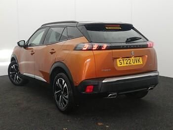 Second-hand Peugeot 2008 GTi 131 CP (96 kW) 2022 Portocaliu SUV