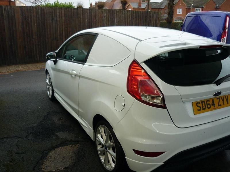 Used Ford Fiesta Sport 2015 White Van