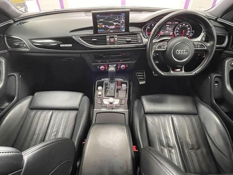 Usado Audi A6 Black Edition 272 HP (200 kW) 2017 Branco Carrinha
