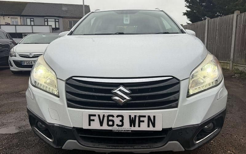 Used Suzuki SX4 SZ5 120 HP (88 kW) 2016 Hatchback