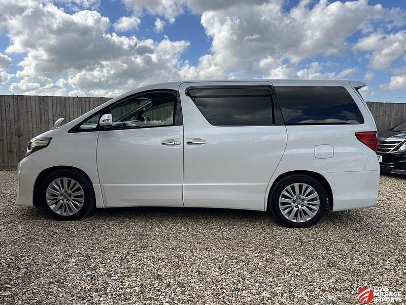 Used Toyota Alphard 2014 White MPV