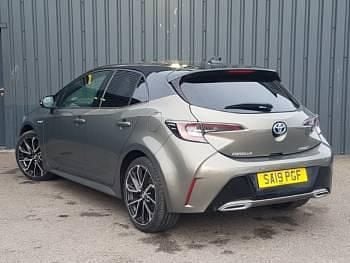 Usado Toyota Corolla 184 HP (135 kW) 2019 Castanho Citadino