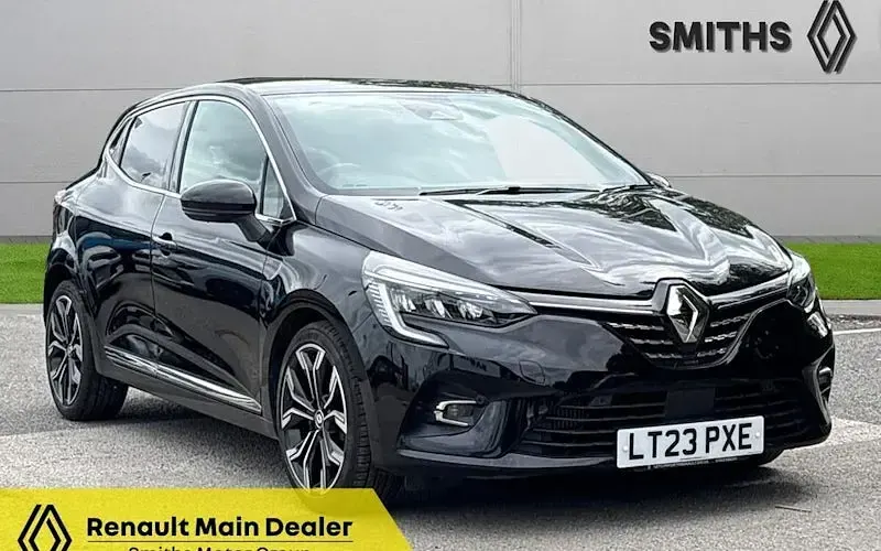 Used Renault Clio Techno 90 HP (66 kW) 2023 Hatchback
