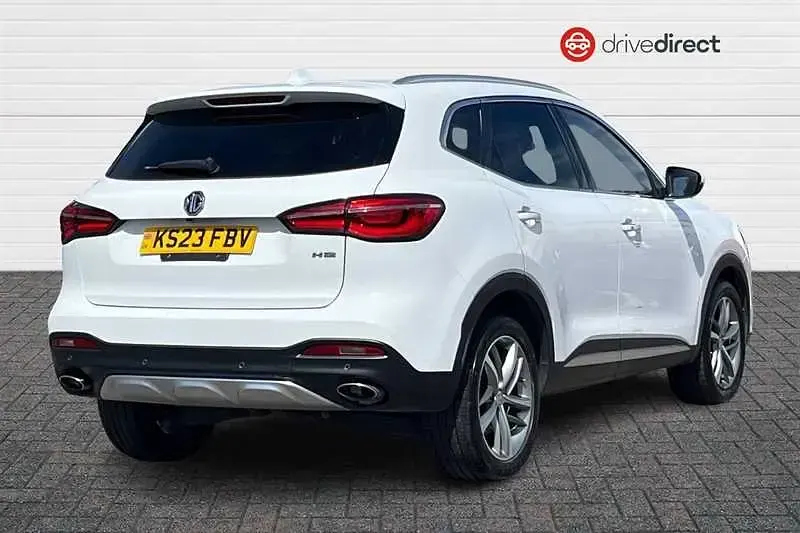 Used MG HS Exclusive 162 HP (119 kW) 2023 White SUV