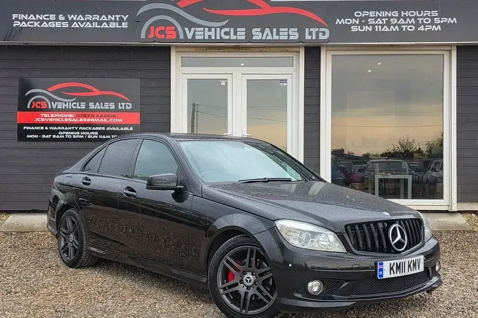 Begagnad Mercedes C220 2011 Svart Sedan