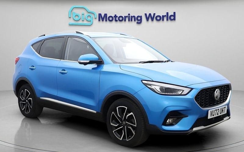 Used MG ZS Exclusive 111 HP (81 kW) 2024 Hatchback