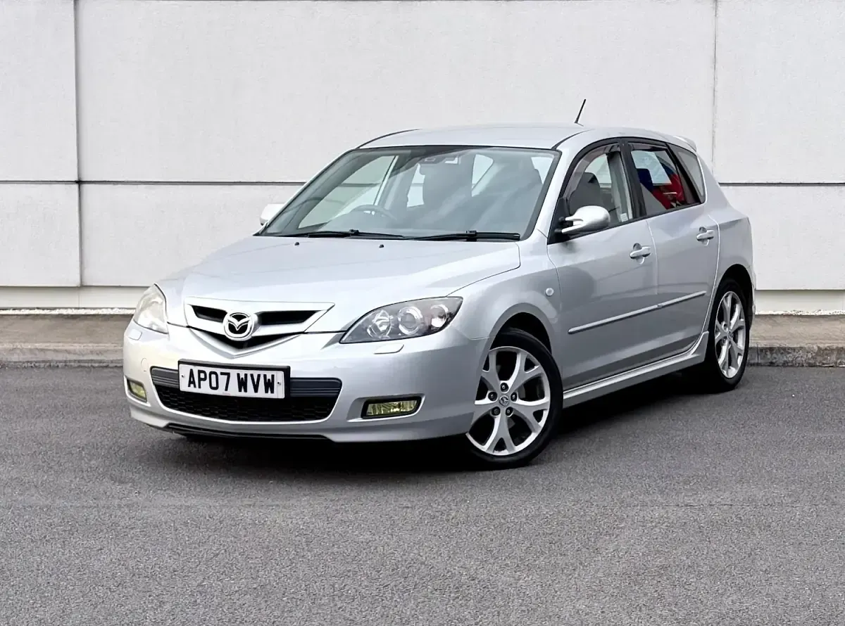 Used Mazda 3 Inclusive 150 HP (110 kW) 2007 Silver Hatchback