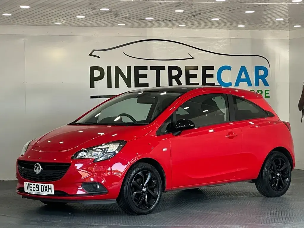 Used Vauxhall Corsa S 90 HP (66 kW) 2019 Red Hatchback