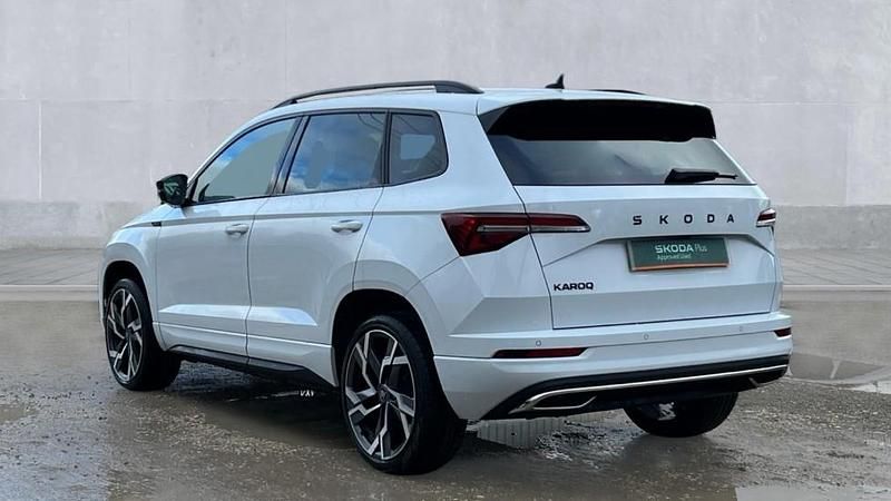Used Skoda Karoq SportLine 150 HP (110 kW) 2025 White SUV