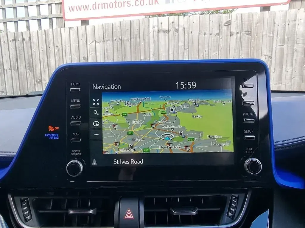 Used Toyota C-HR 184 HP (135 kW) 2020 Blue SUV