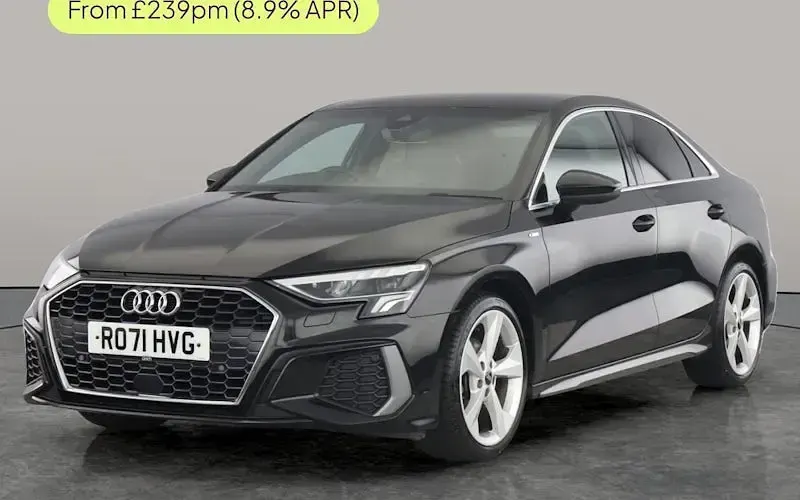 Używany Audi A3 S-Line 110 KM (80 kW) 2024 Sedan/Limuzyna