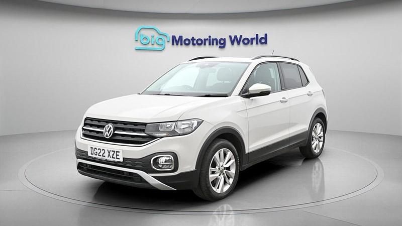 Usado VW T-Cross Active 110 HP (80 kW) 2022 Cinzento SUV