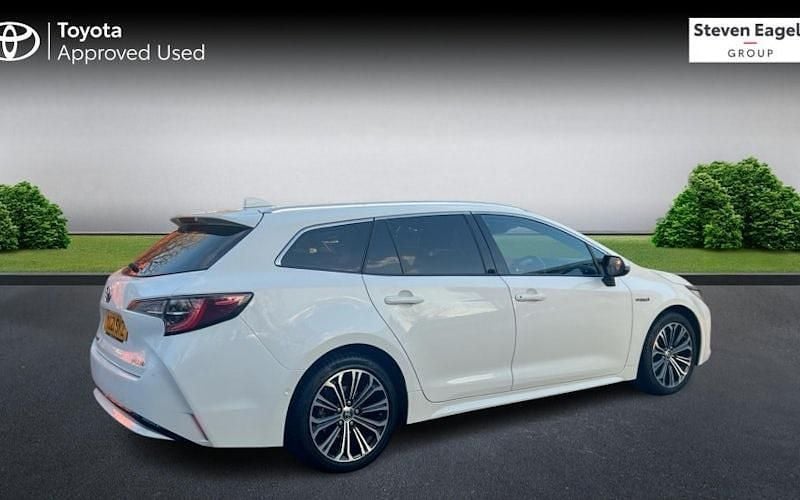 Used Toyota Corolla 122 HP (89 kW) 2022 Estate