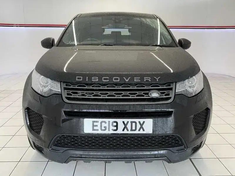 Used Land Rover Discovery 5 Landmark 2019 Black SUV