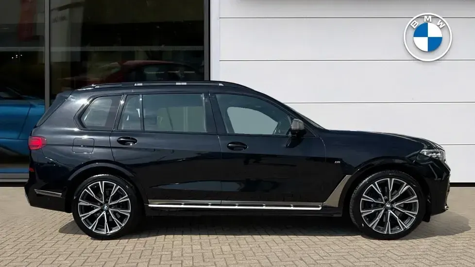 Used BMW X7 Comfort Edition 395 HP (290 kW) 2019 Black SUV