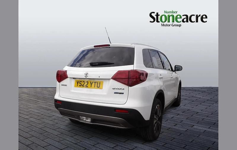 Used Suzuki Vitara SZ5 116 HP (85 kW) 2022 White SUV