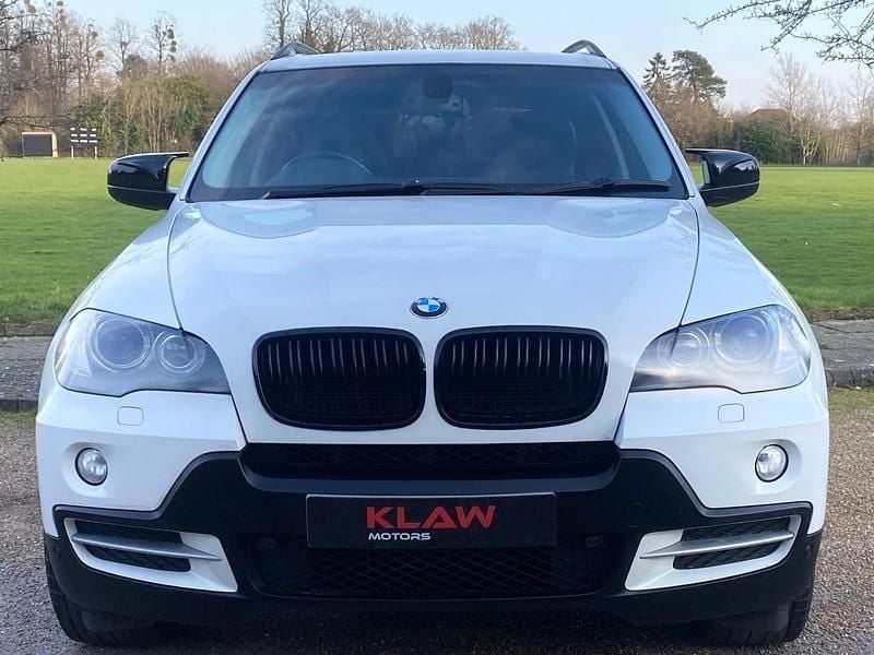 Used BMW X5 272 HP (200 kW) 2008 White SUV
